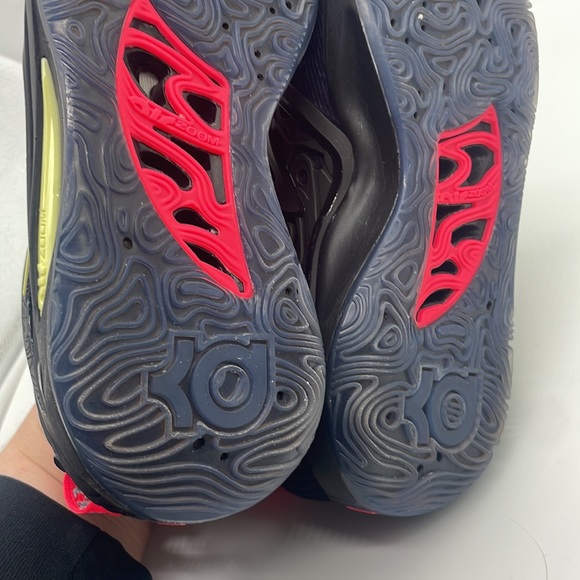 Men’s Nike KD15 Multi Colored DC1975-001 USED Size 8 - Picture 9 of 12